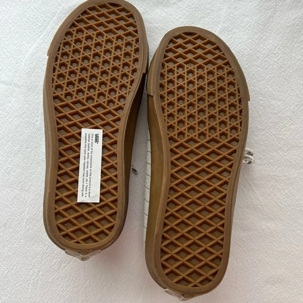 Vans Off the Wall Anaheim Factory Collection Suede Gum Sole Sneaker size 5.5 New